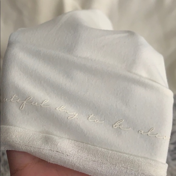 ❌SOLD❌ Gymshark Whitney Simmons crop top - Picture 7 of 7